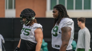 Insider Notes: OL Making Major Gains, Questions Surround the DL, More