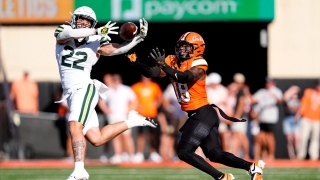 Between the Lines: Defense Adjusts, Robertson Runs and Special Teams Stand Out